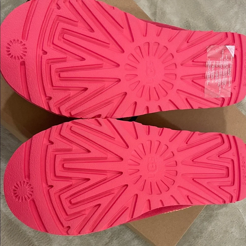 UGG Pink Glow Women's Tasman size 9 - Picture 3 of 10